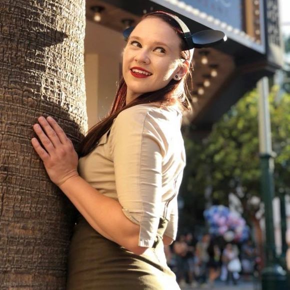 Meet your Posher, Cora - Picture 1 of 1